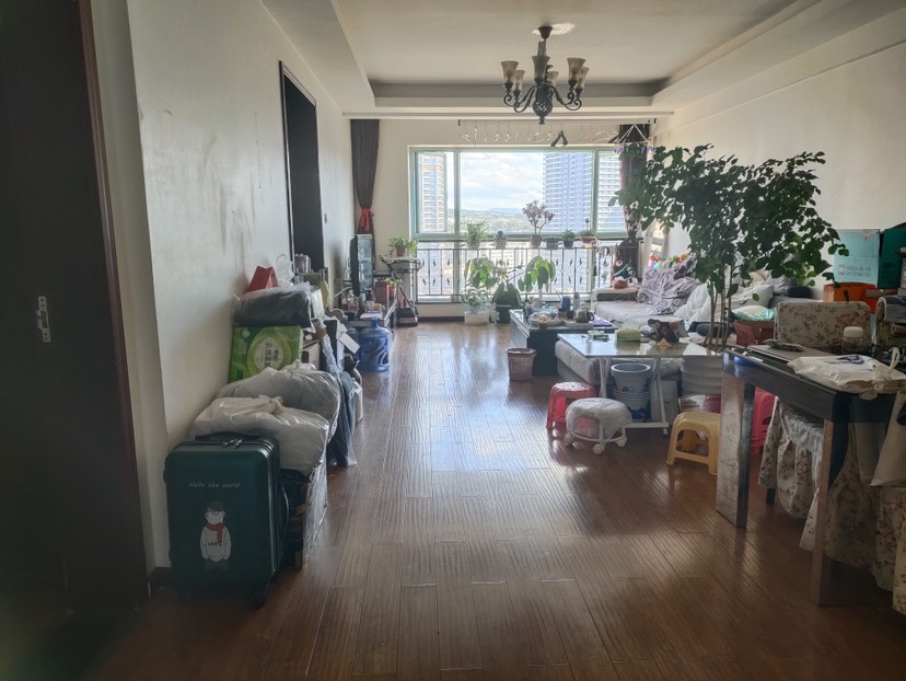 豪华装修2室2厅1卫1阳台，拎包入住，采光空气都很好！-状元楼二手房价
