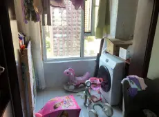 美隆B 区三室两厅精装修拎包入住业主诚心出售
