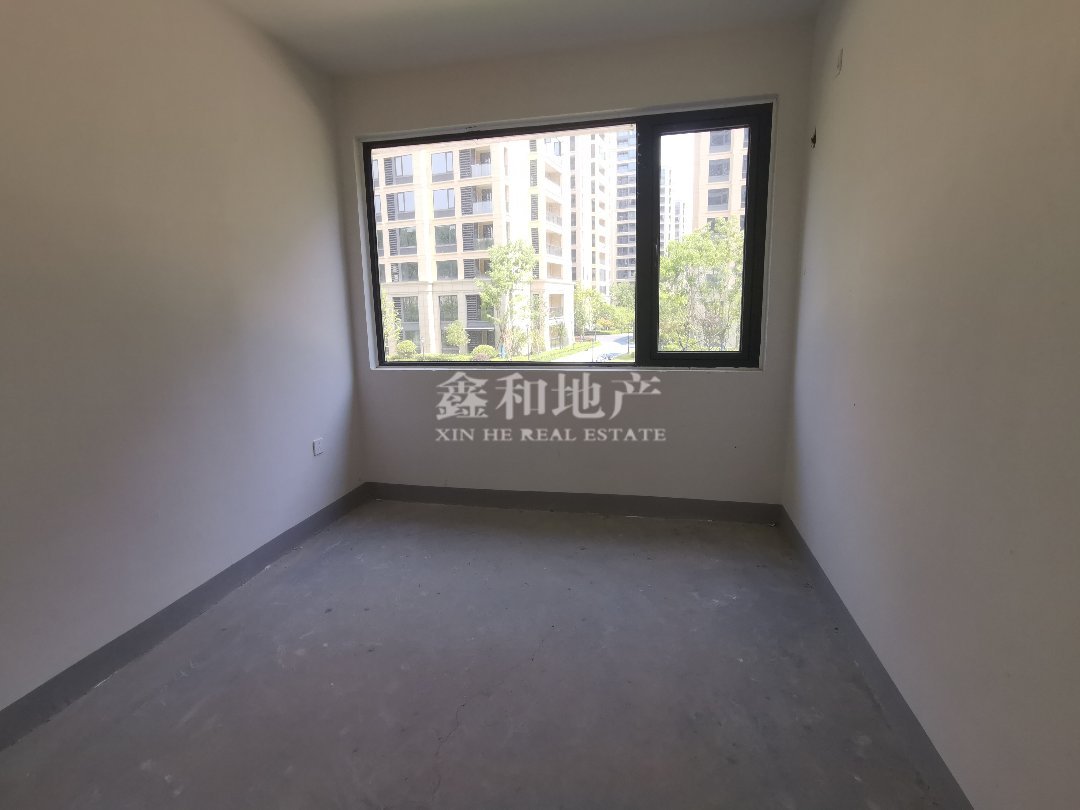 带车位，看房方便，房东诚心出售-绿城桂语江南二手房价