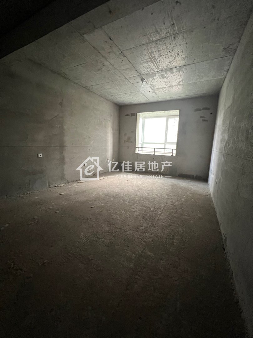 兰桂坊,兰桂坊 双阳台 边户 大三室9