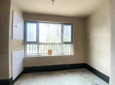 城区|颢园小区3室2厅2卫出售