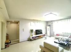 秦都区|邮电局家属院3室2厅2卫出售