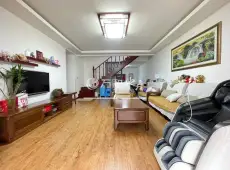 什邡市|华航怡苑4室2厅2卫出售|买房租房佣金全返