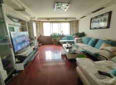 城中区|龙华花园3室2厅1卫出租