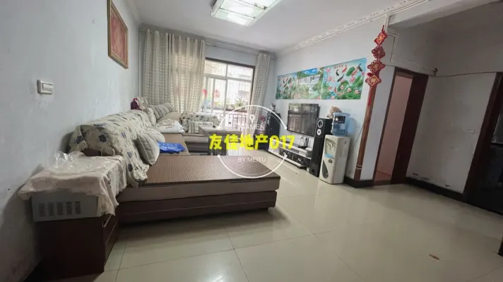 12451望子龙幼儿园楼上三房，可以按揭，首付6万左右