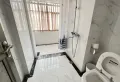 糖酒茶公司宿舍小区，四室两厅一卫急售4