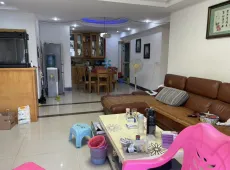 玉州区|金色蓝湾4室2厅2卫出售|买房租房佣金全返