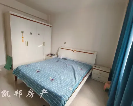 荣鑫三期3室2厅1卫普通