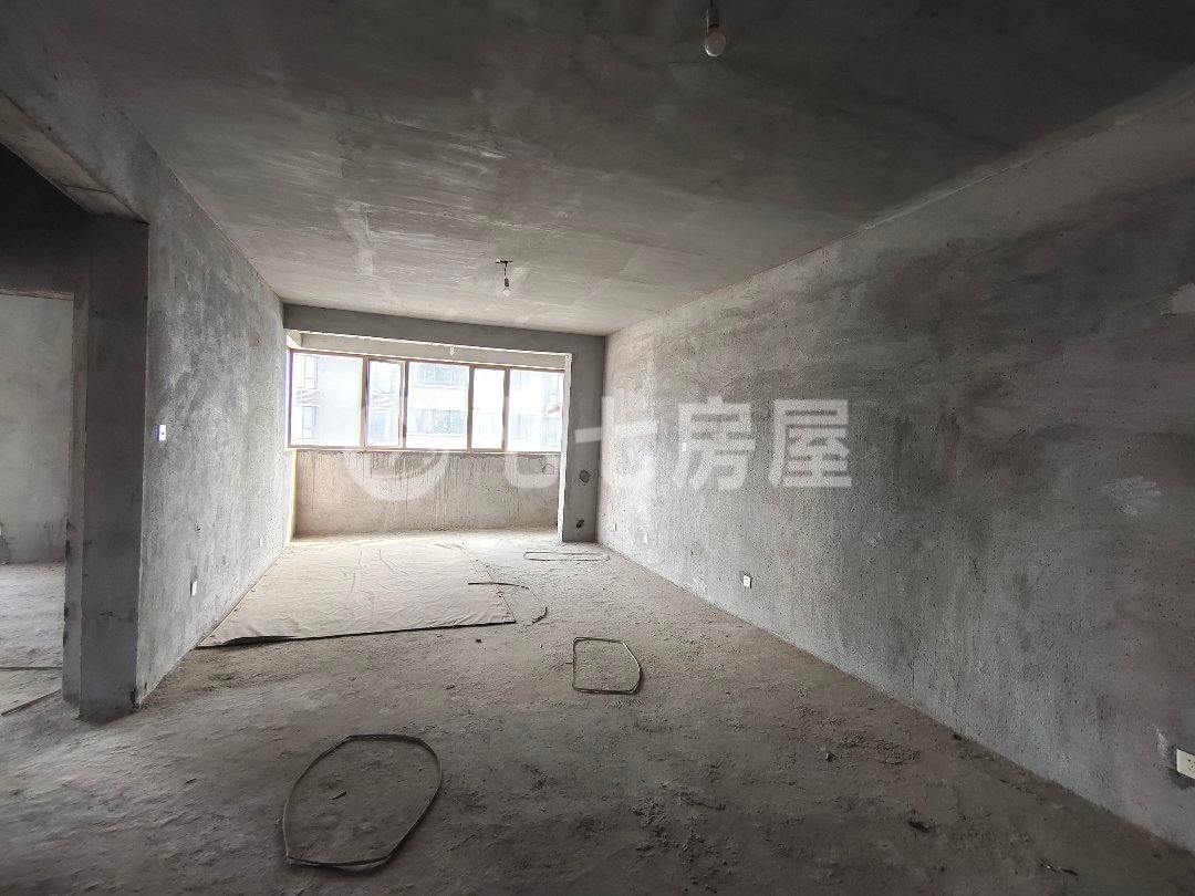 醴泉路 毛坯现房 三房任你装修-瑞和新城二手房价