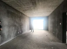 麒麟区|龙城国际3室2厅2卫出售