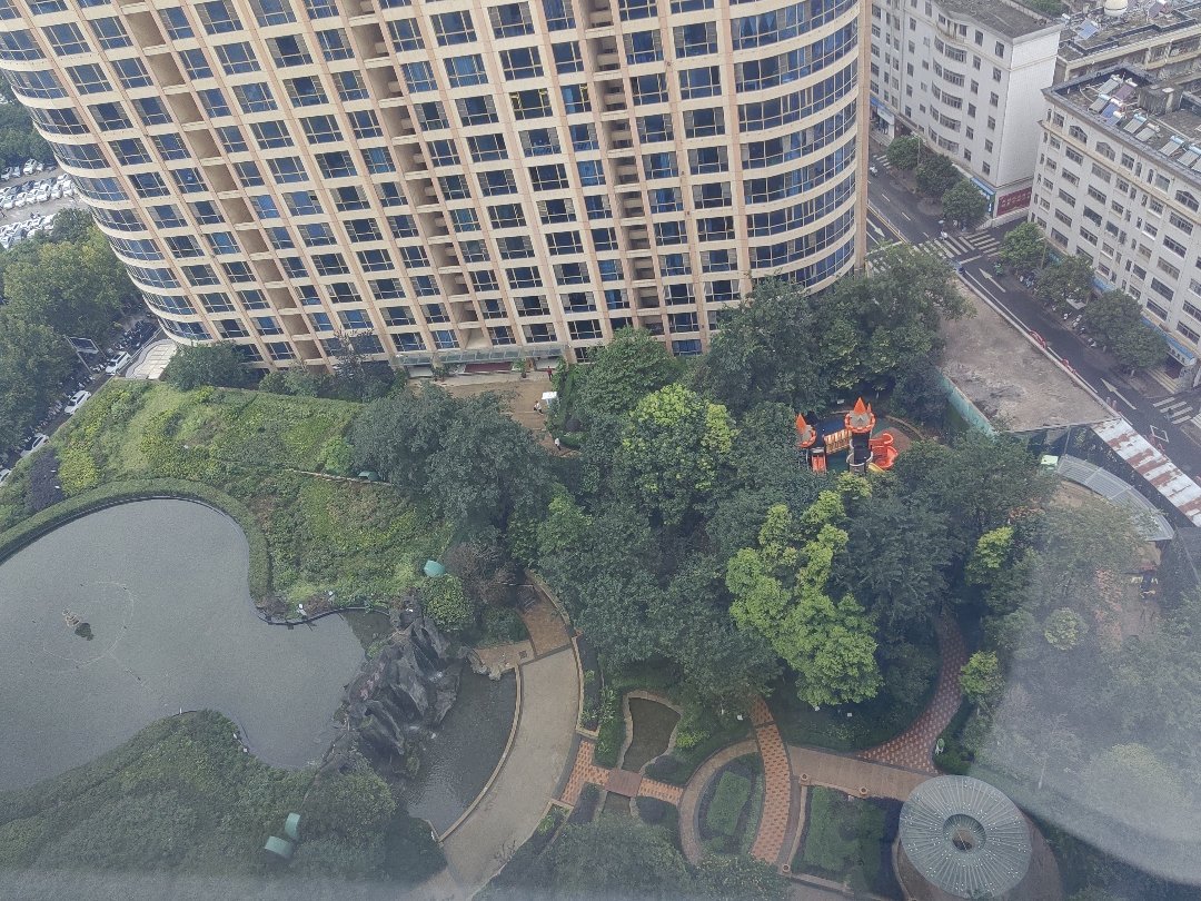 麒麟区城中毛坯4室2厅2卫二手房出售15