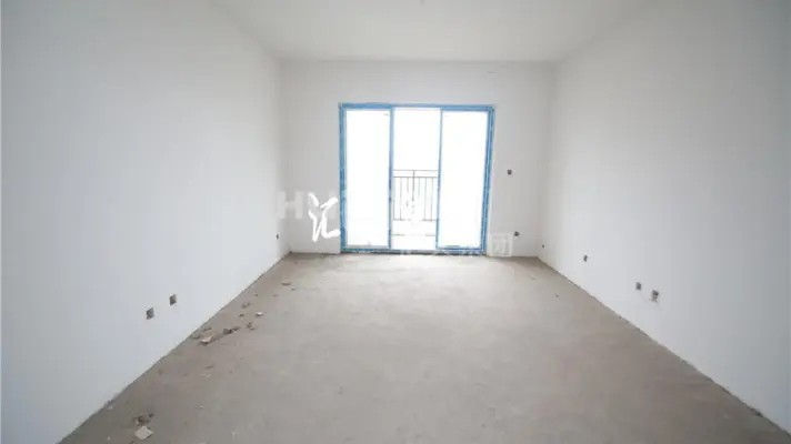 小区环境舒适3室2厅2卫1阳台,婚房优选