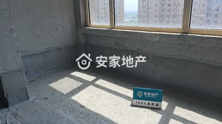 凤凰湖畔127平，3室2卫，经典好户型