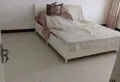 东户，带一个储藏间，简装房，交通便利5