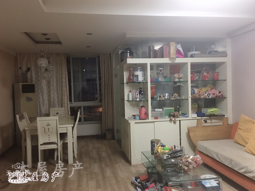 荣新上品空间,大社区,生活交通方便,2室2厅2卫1阳台1000元/月5