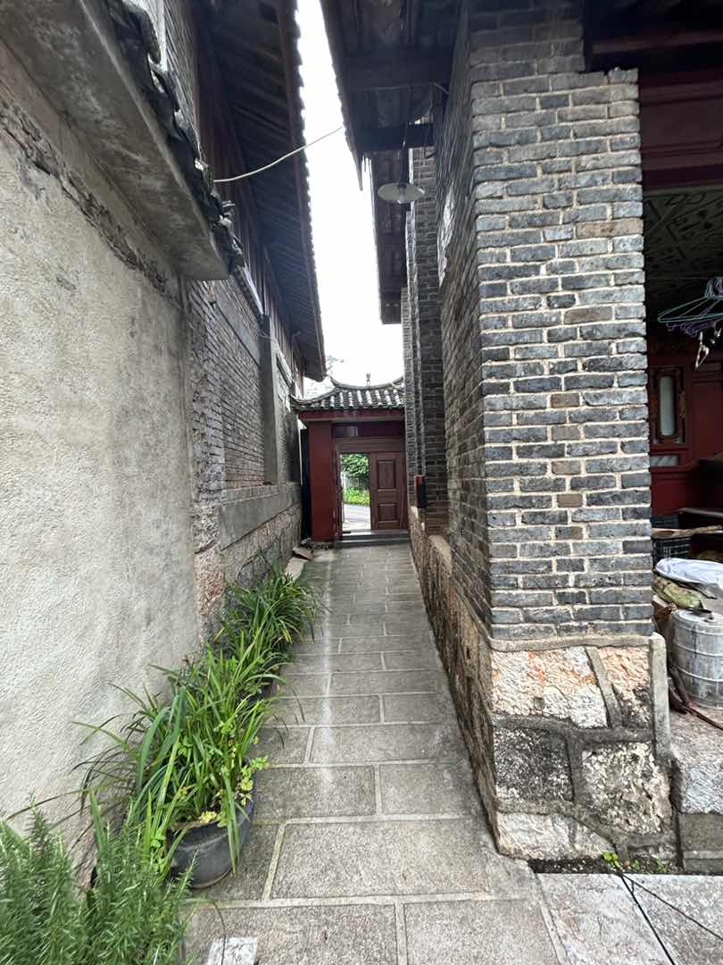 古城北门坡,房产证五年，支持按揭7