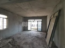 新建区|九洲云湾佳苑4室2厅2卫出售