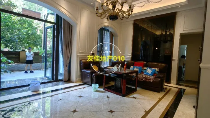 12867未来城市低跃楼中楼出售，可按揭