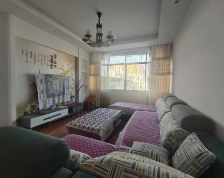 西区市场3室2厅2卫精装