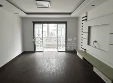 三门县|安居小区4室2厅2卫出售