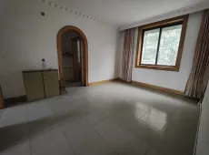 叠彩区|中山北路2室1厅1卫出售|买房租房佣金全返
