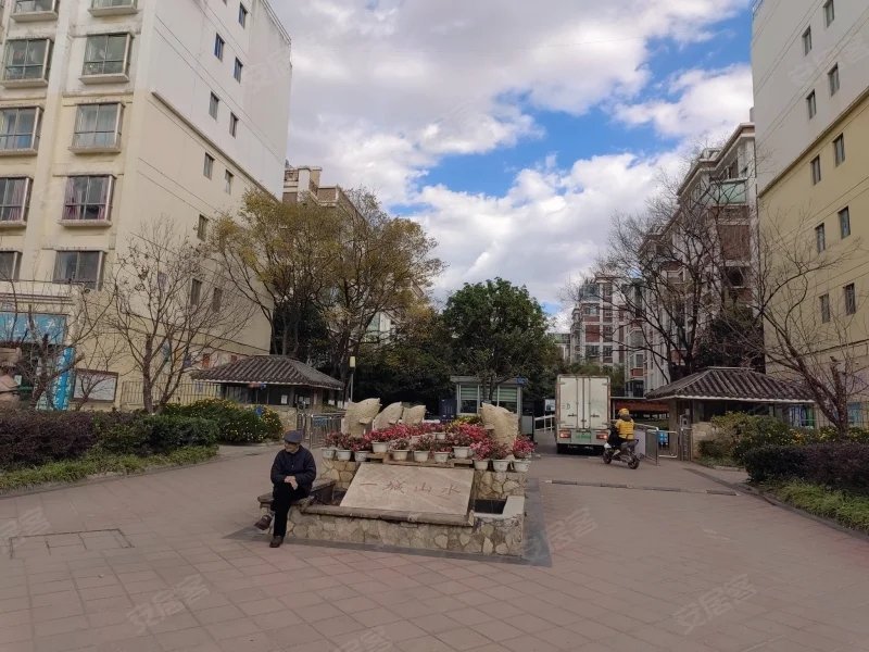 麒麟区南片区精装3室2厅2卫二手房出售13