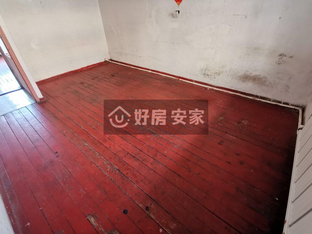 城隍庙小区,XA已开门1楼南北小H格局大阳台送小厦子有车位公产2次7