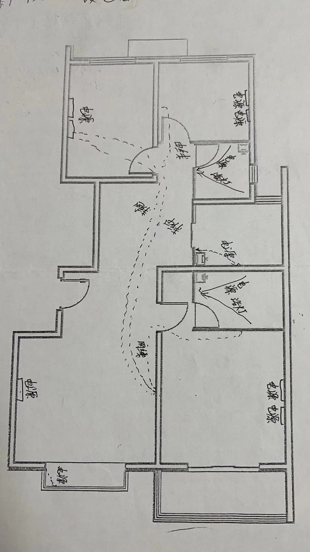 凤凰城,凤凰城 南北通透 三居室 满五年 一套住房13