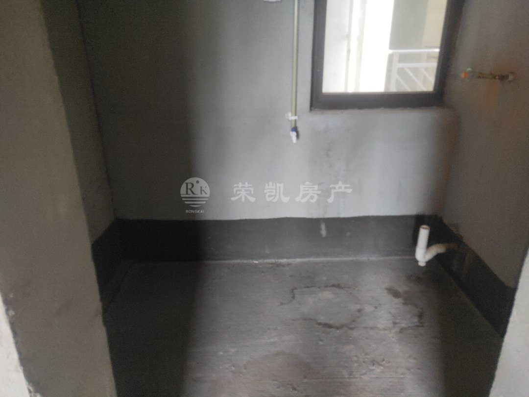 雍都翡翠城,城东高品质电梯套三出售10