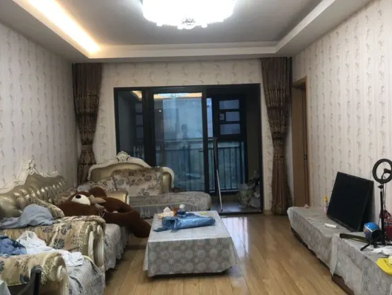 万科公园里3室2厅2卫朝西精装房源图片