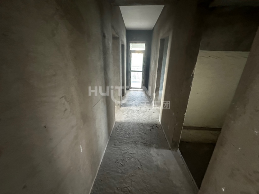 世纪滨江一期,世纪滨江临江大户型 阔绰客厅,超大阳台 又看中庭又看江9