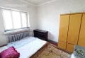 小区靠近早市；交通便利2