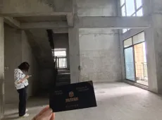 自流井区|正黄翡翠公园5室3厅3卫出售|买房租房佣金全返