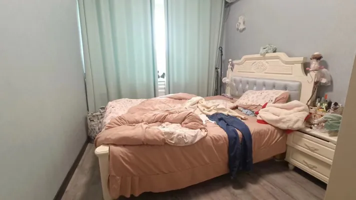 汇川大道桃源小区，大型社区，阳光充足，豪装