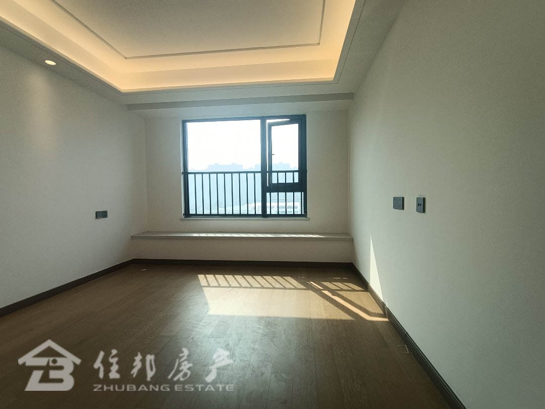 融信展望轩,真正的地铁楼盘，融信展望轩精致3室2厅2卫1阳台，仅售2