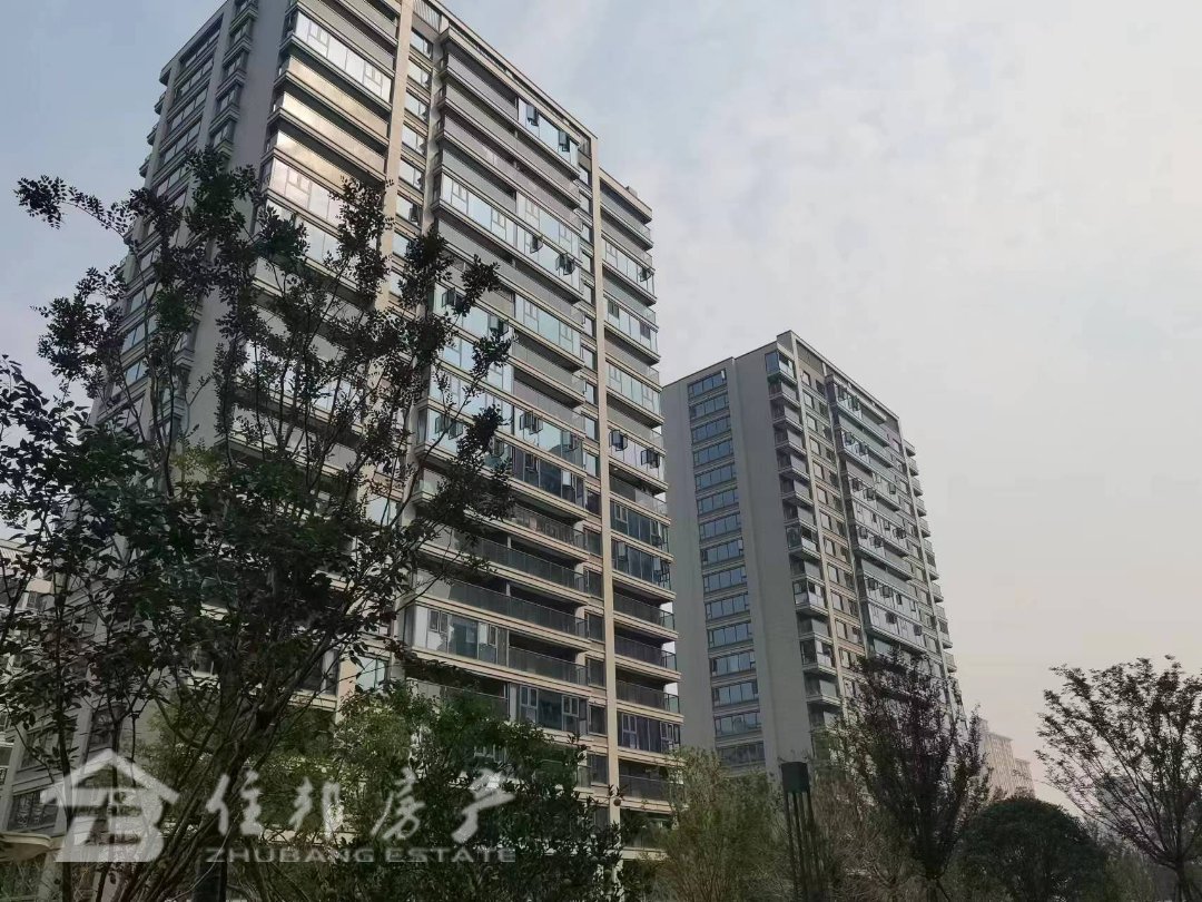 融信展望轩,真正的地铁楼盘，融信展望轩精致3室2厅2卫1阳台，仅售10