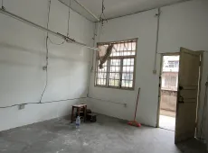 灵川县|灵南路2室1厅1卫出售