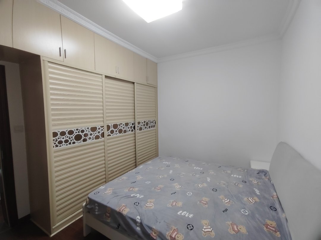 学都瑞景,东坝广中后大门处精装两室带大阳台9