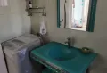四楼两室，装修精美，家具家电齐全6