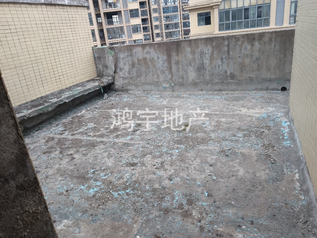 学府雅苑A区,学府雅苑A区位置好、格局棒，南北通透，复式楼，思源附近7