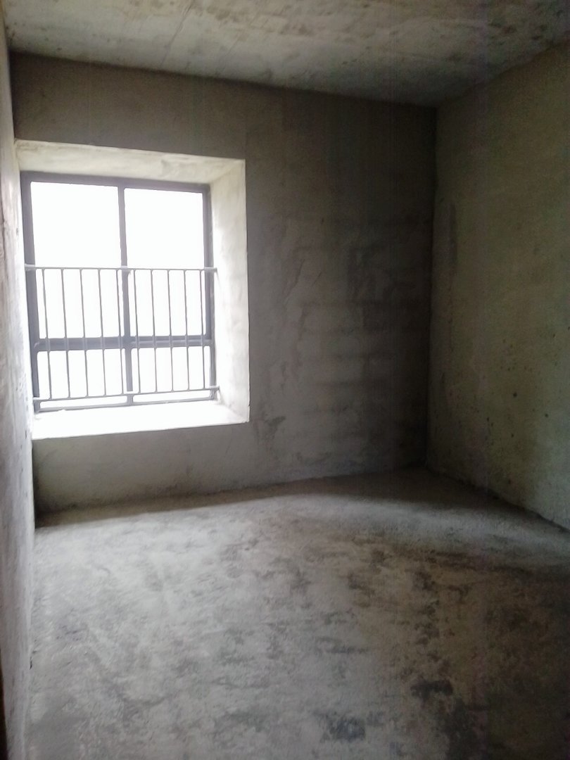 纳雍县城东毛坯3室1厅2卫二手房出售3