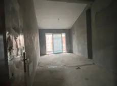沿滩区|鸿森南城一号3室2厅1卫出售|买房租房佣金全返