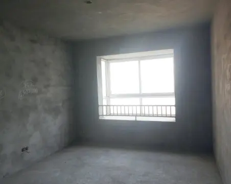 安居巷小区3室2厅1卫朝北毛坯