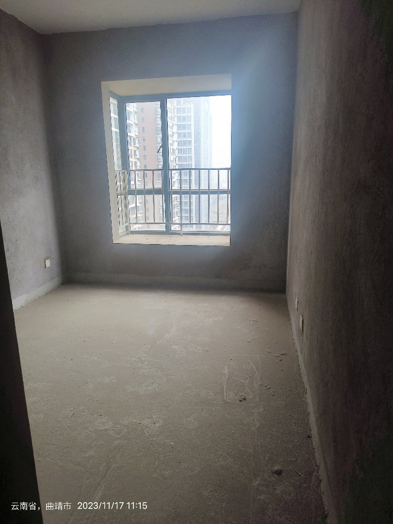 麒麟区北片区毛坯3室2厅1卫二手房出售9