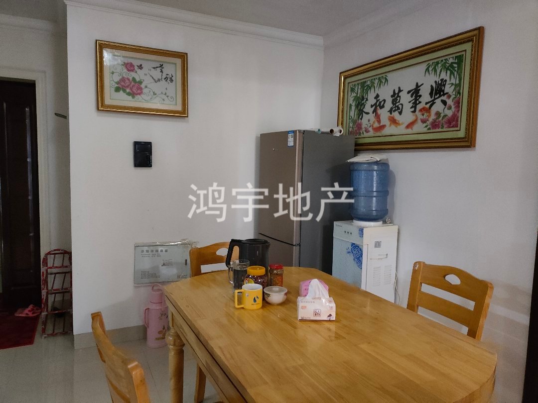山水国际,公园边上。拎包入住，环境优美。交通方便。6