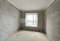紧邻地铁口,经典小房型,仅售105万元9