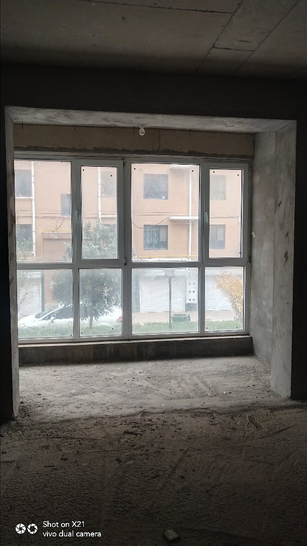岳庄新村北区,这是一楼等于二楼，合同可以更名，看房有钥匙，有事找房源人，6