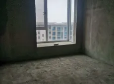 丰城市|鼎峰湖岸雅苑3室2厅2卫出售