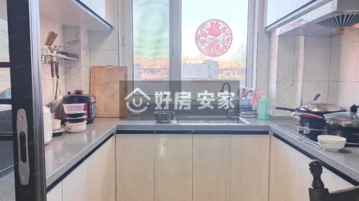 电梯精装修有房照可贷款