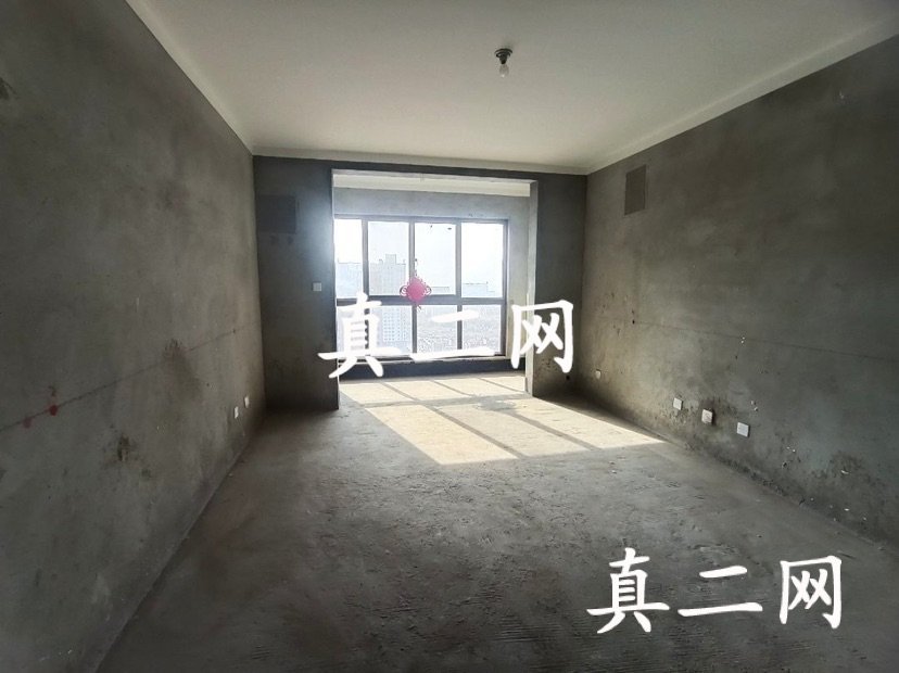 彩光挺好，户型方正三代人居住标配-中海东城半岛二手房价